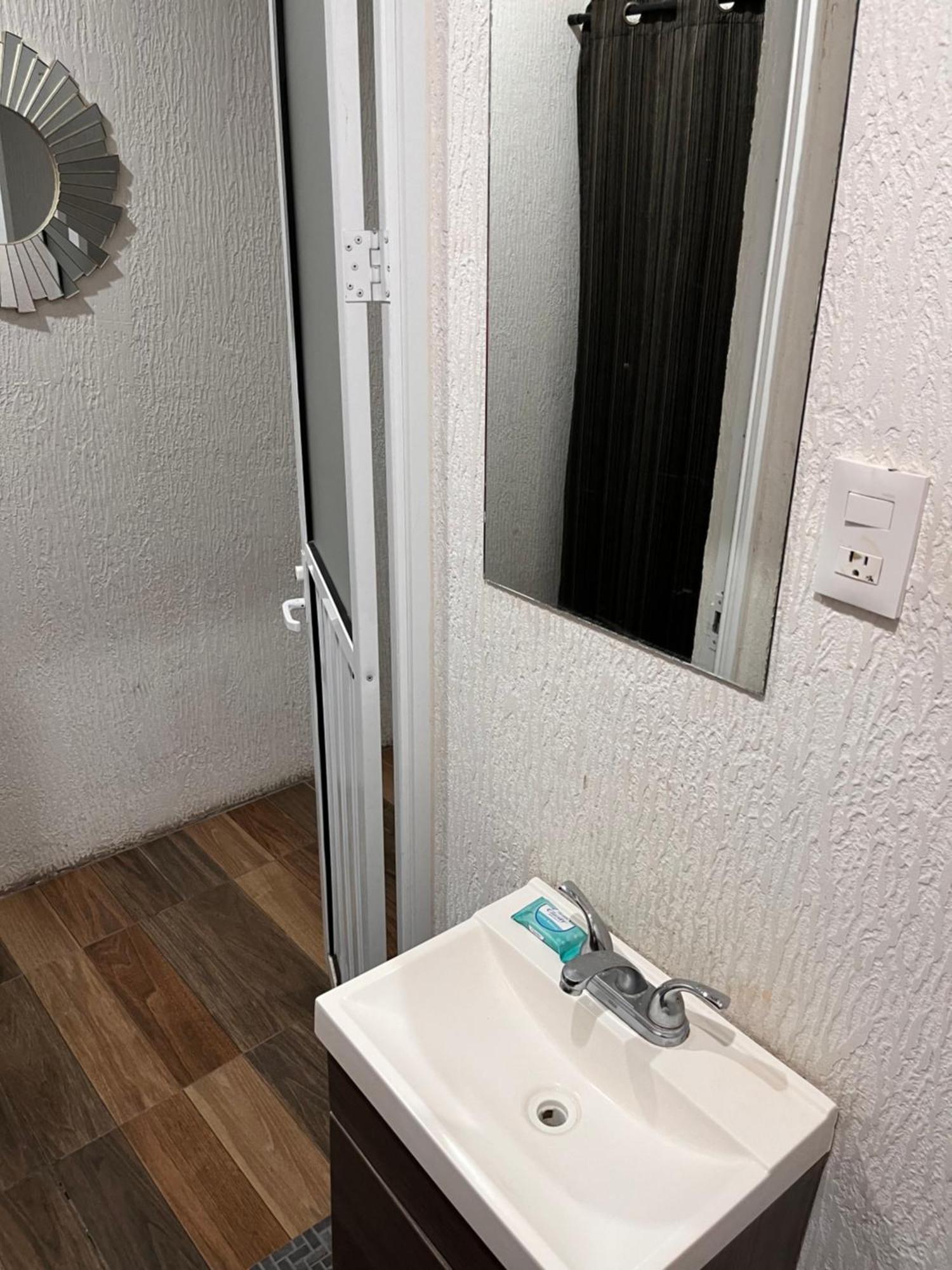 Departamentos 1 Min Plaza Las Americas 莫雷利亚 外观 照片
